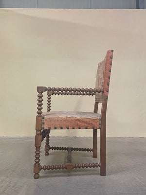 Bobbin carver chair 'as is'