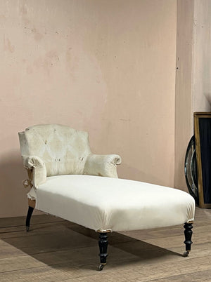 Napoleon III chaise longue (Restored and re-upholstered) (Reserved)