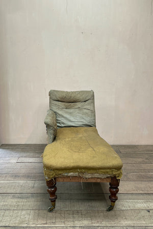 Chaise longue (restored and re-upholstered, excl. fabric)