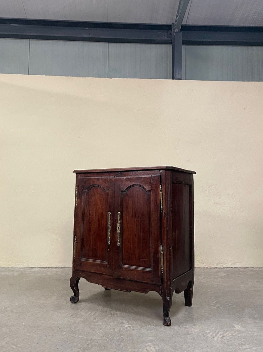 1800's cabinet (Reserved)