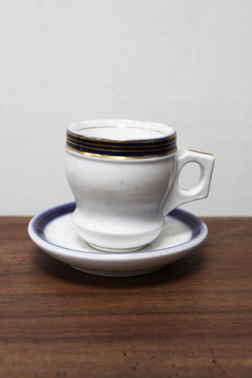 Set of old bistro coffee cups