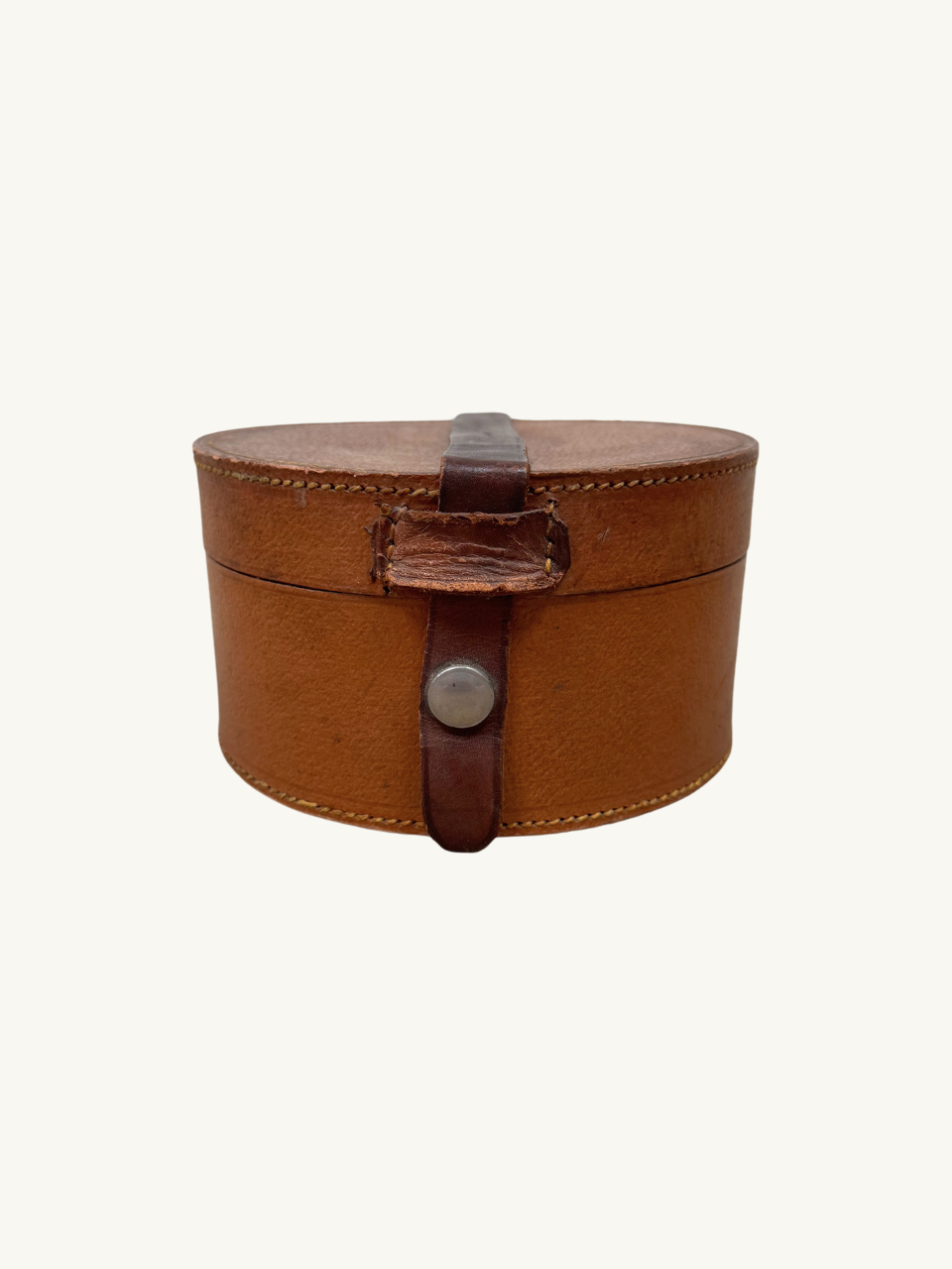 Leather collar box