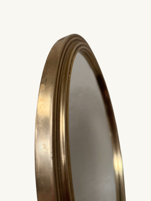 Round mirrored tray