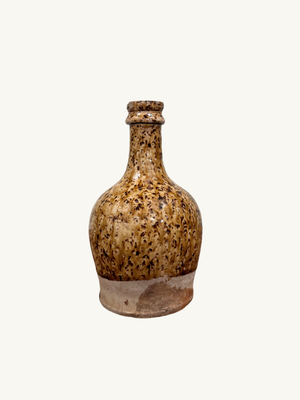 Earthenware bottle