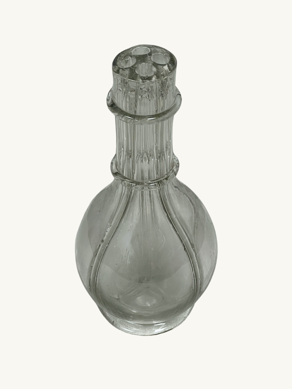 4 chamber glass carafe