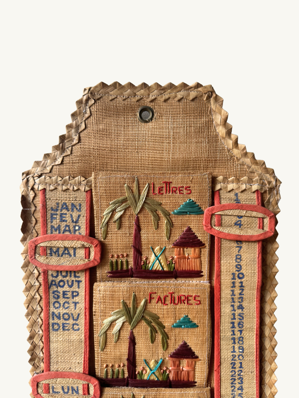 Rattan organiser