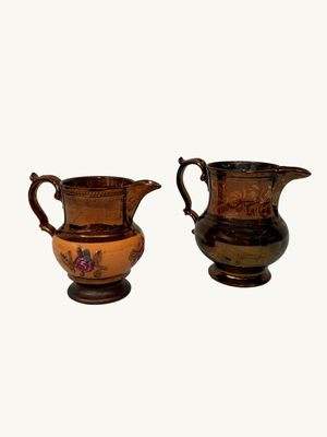 Set of two jugs