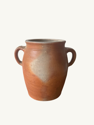 Earthenware pot