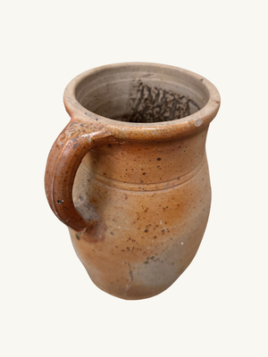 Stoneware pot