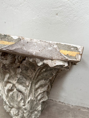 Large corbel