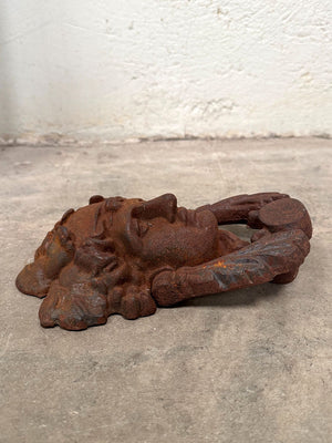 Cast iron door knocker  ﻿