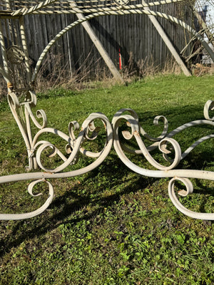 Glass top garden table and 10 chairs (Reserved)