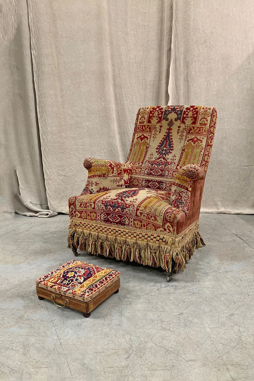 Carpet armchair with foot warmer 'as is'