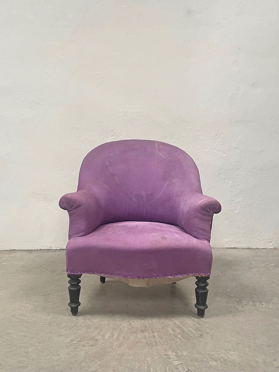 Crapaud armchair for re-upholstery 'as is'