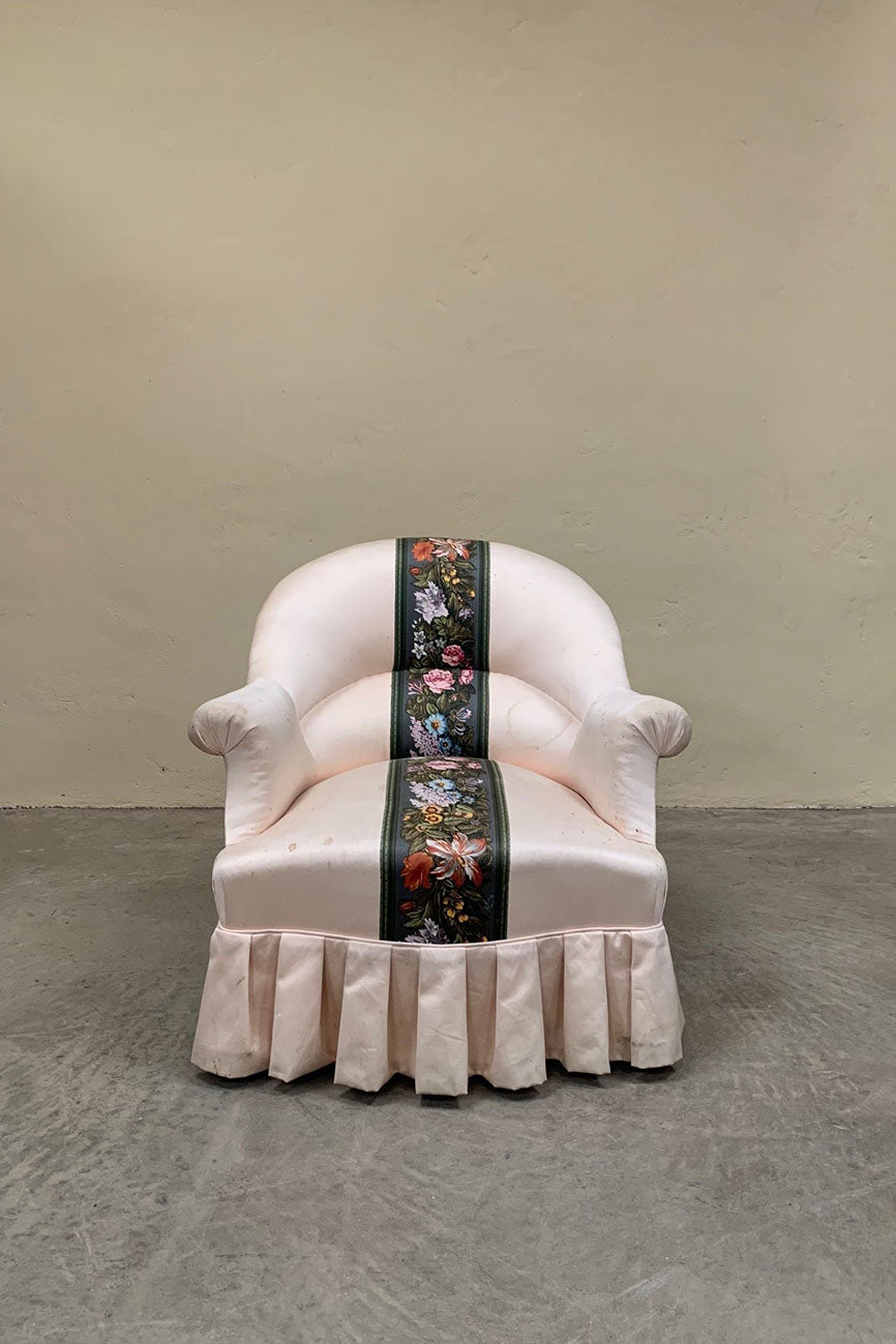 Cream crapaud armchair 'as is'