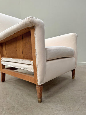 20th century armchair with flat armrests