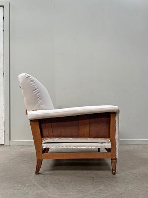 20th century armchair with flat armrests