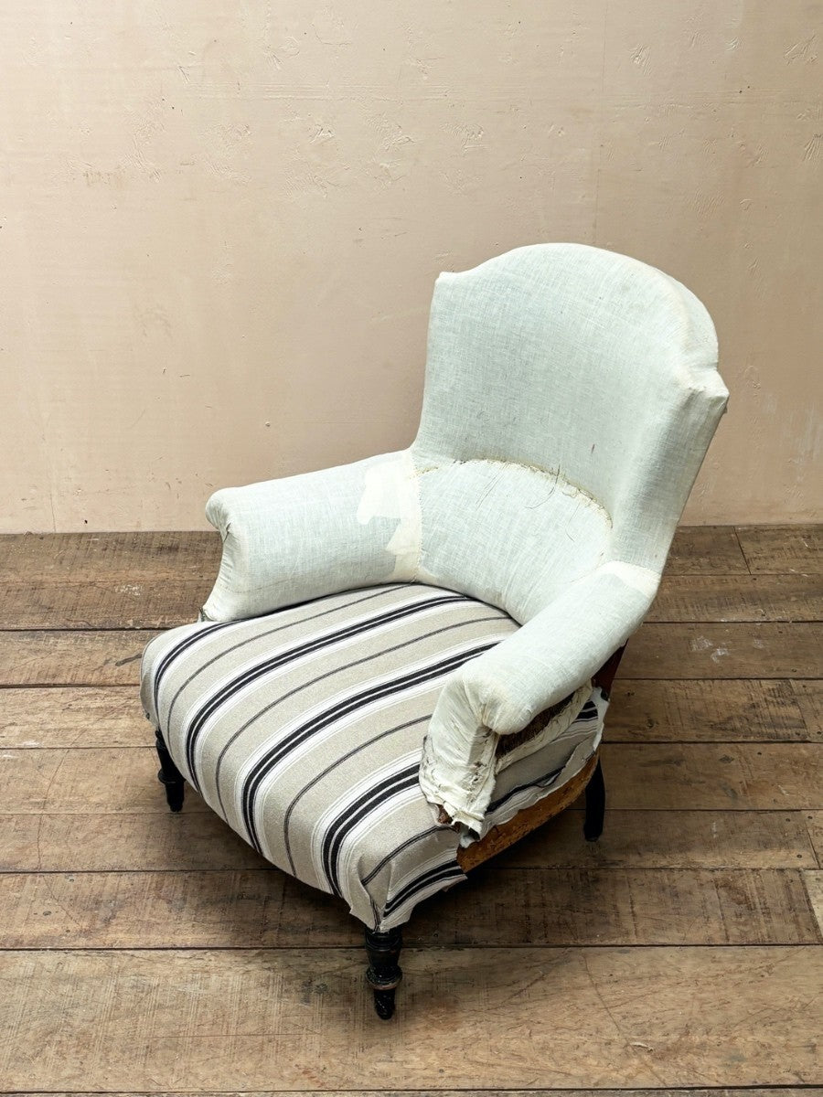 Large chapeau armchair 'as is'