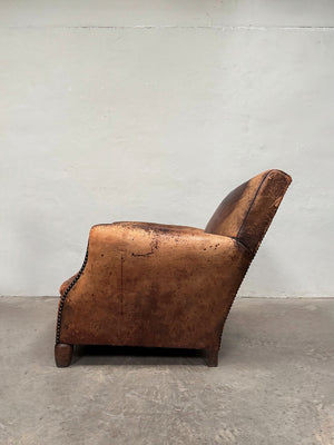 Leather club armchair