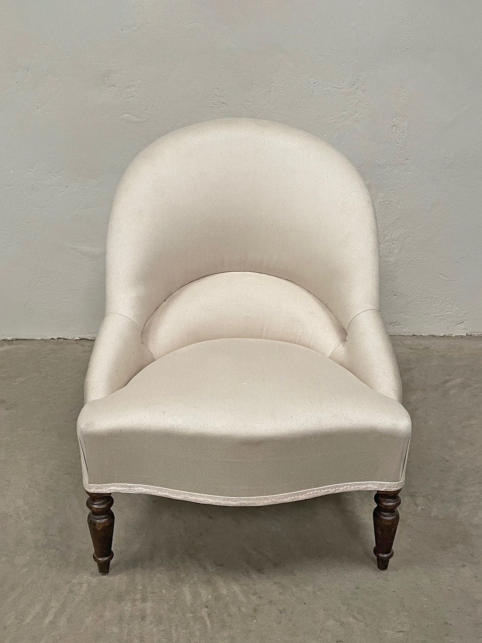 Nursing chair 'as is'