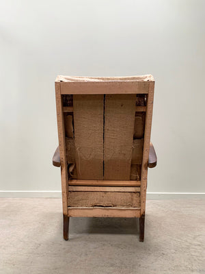 Curved open armchair with headrest 'as is'