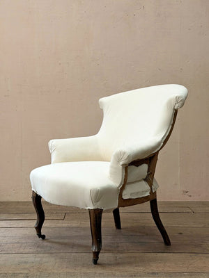 Pair of chapeau de gendarme armchairs