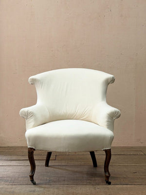 Pair of chapeau de gendarme armchairs