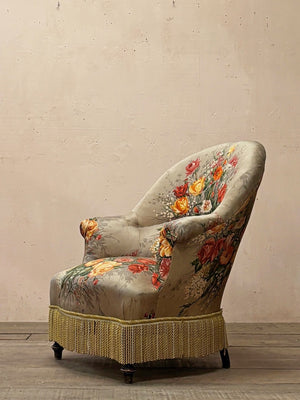 Pair of floral armchairs 'as is'