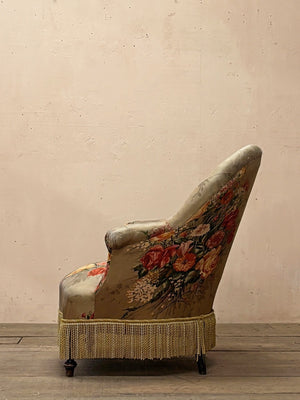 Pair of floral armchairs 'as is'