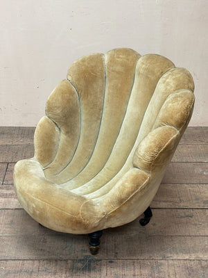 Pair of shell armchairs (pair, 'as is')