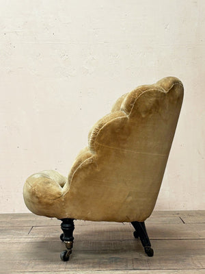 Pair of shell armchairs (pair, 'as is')