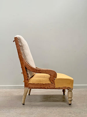 Square back slipper chair
