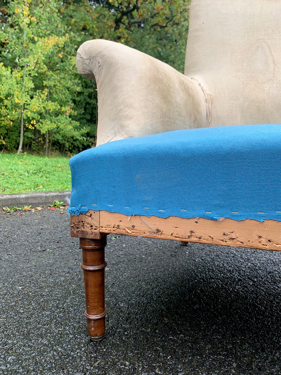 Square back armchair 'as is'