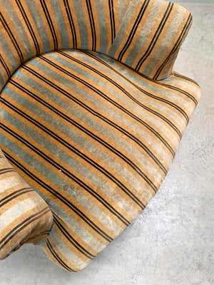 Napoleon III crapaud armchair 'as is'
