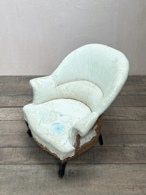 Tub armchair on cabriole legs (inc. re-upholstery, ex. fabric)