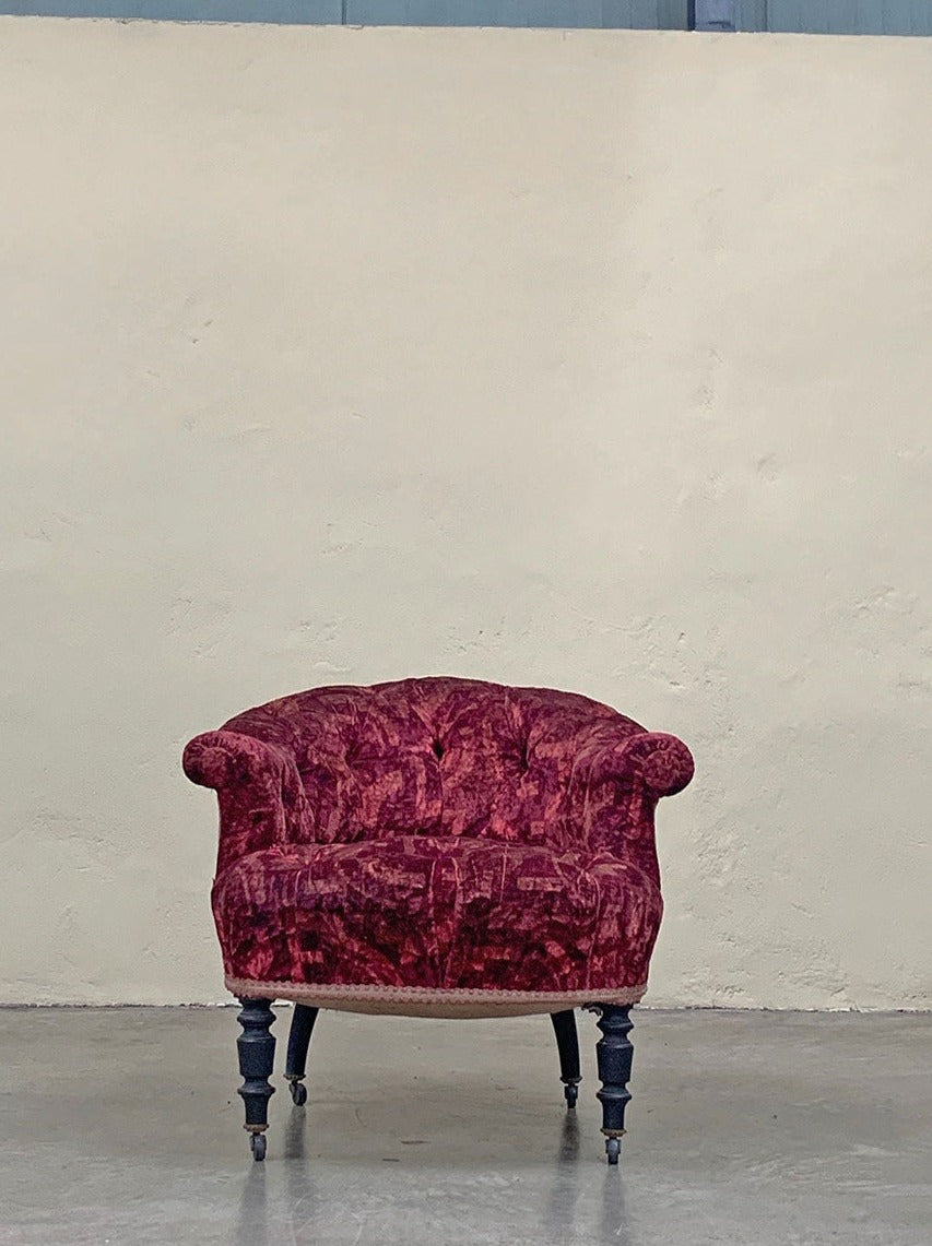 Tub armchair 'as is'