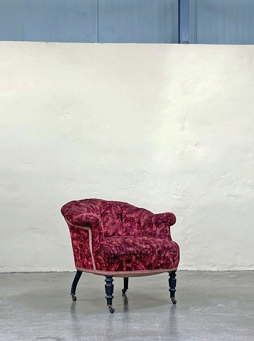 Tub armchair 'as is'