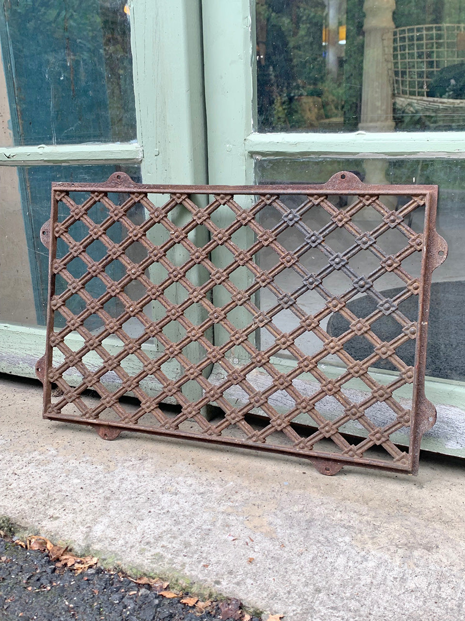 Two grilles (each)