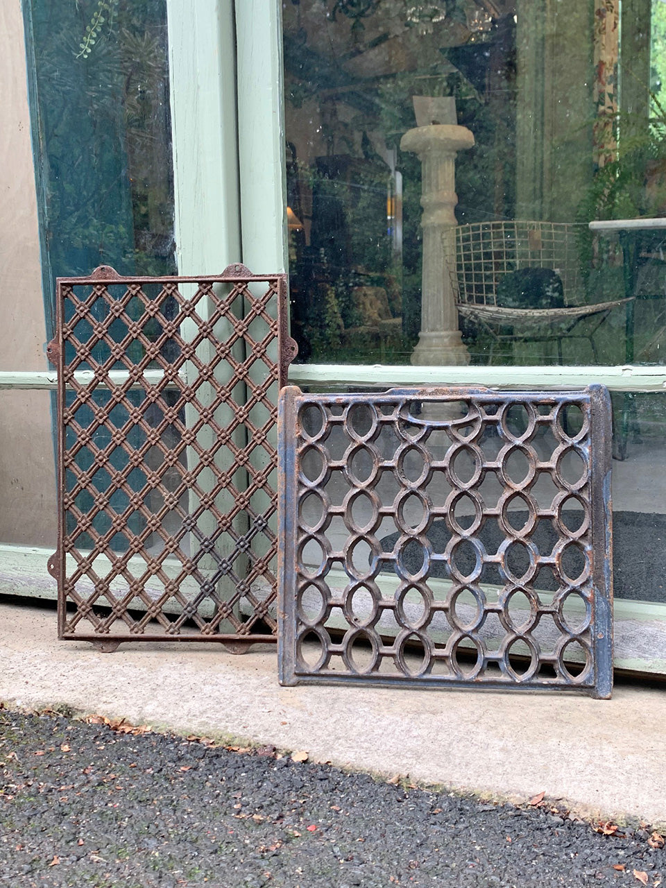 Two grilles (each)