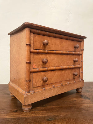 Scale model chest of drawers