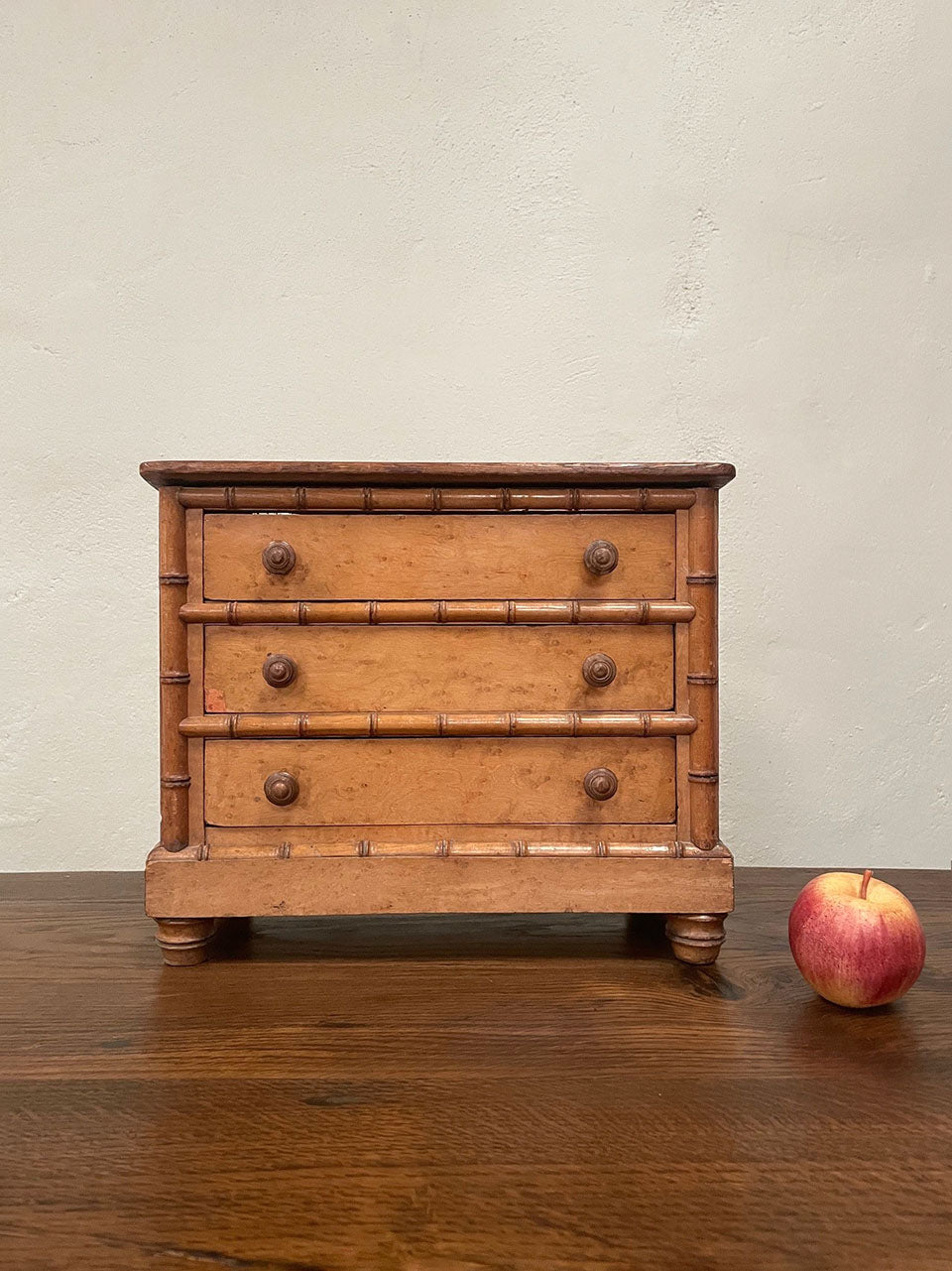 Scale model chest of drawers