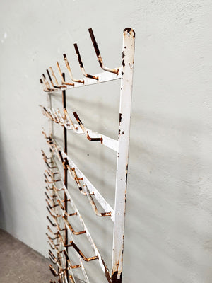 Bottle dryer (Reserved)