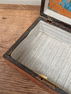 Box with pearl inlay