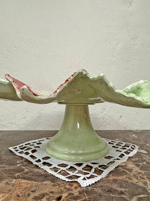 Leaf design centrepiece