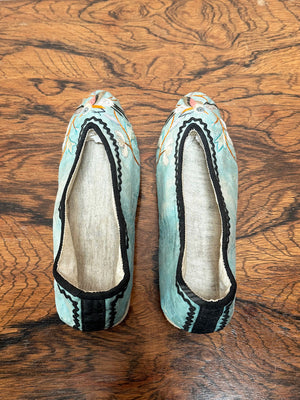 Child's summer shoes