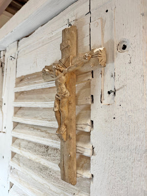 Wall hung cross