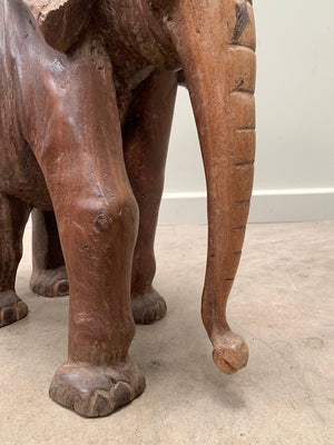 Carved elephants (each)