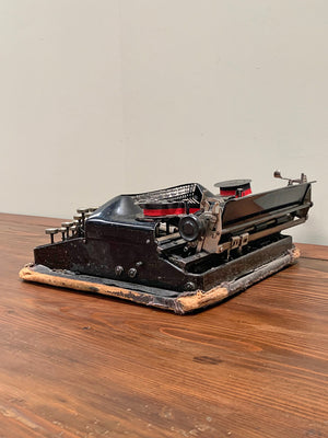 Erika typewriter with case 'as is'