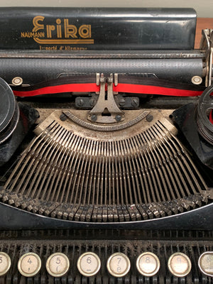 Erika typewriter with case 'as is'
