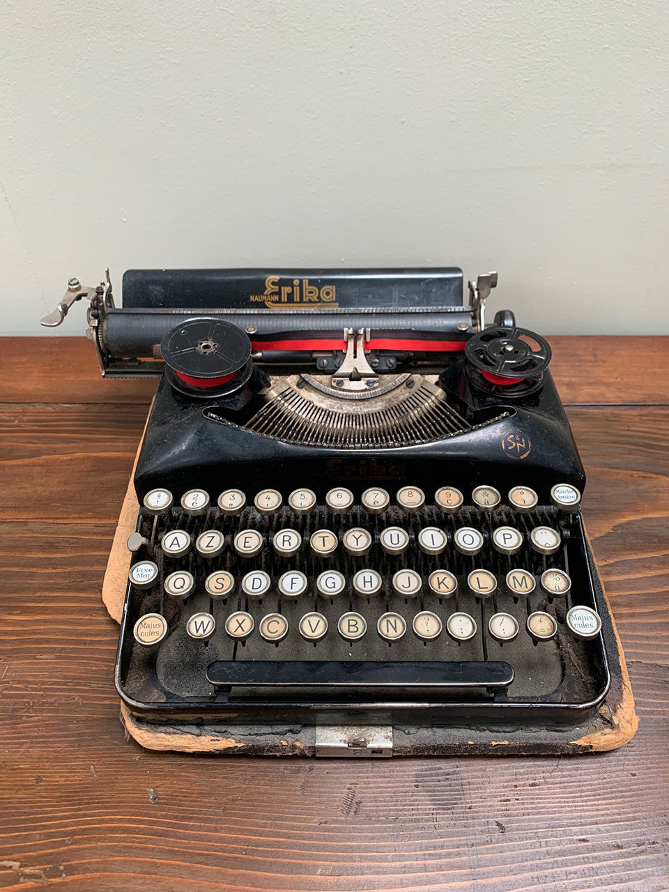 Erika typewriter with case 'as is'
